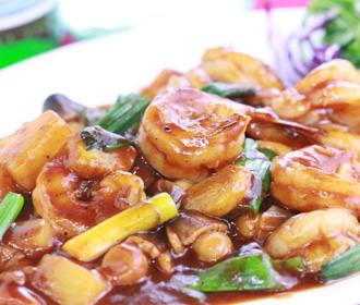 Stir-Fry Jumbo Shrimp without Shell in Chefs Sauce