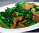581. Chinese Broccoli and Thai Crispy Pork - คะน้าหมูกรอบ    