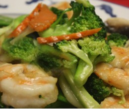 353.  Jumbo Shrimp & Broccoli